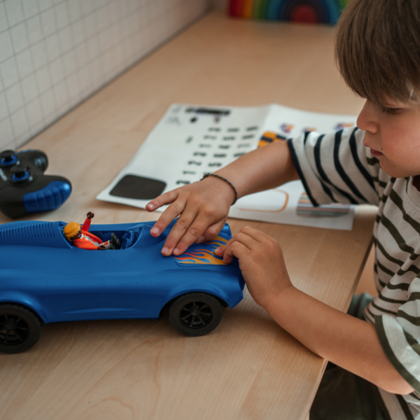 Kidycar Voiture télécommandée Bleue – Image 3