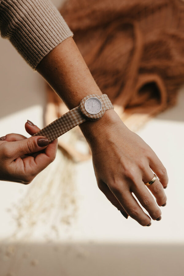 Montre en silicone New Strapies - Soft Squares – Image 2