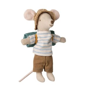 Grand frère souris Maileg en tenue de randonnée à rayures bleues