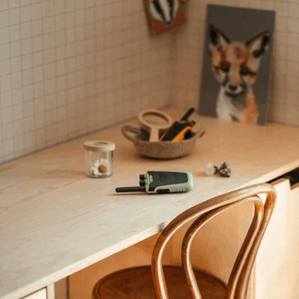 Talkie Walkie - Vert & Orange – Image 3