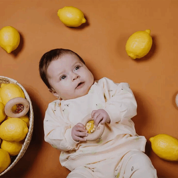 Hochet sensoriel Sensory Donut – Citrons – Image 2