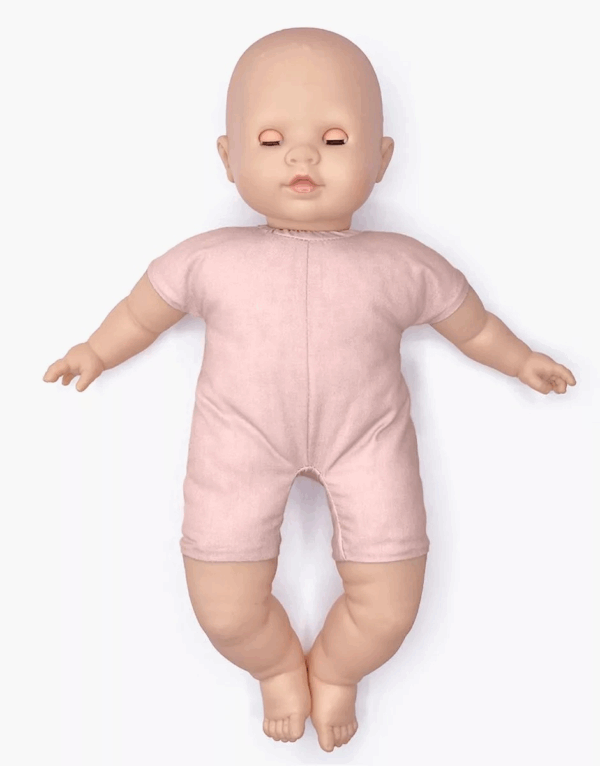 Emilie - Poupée Cuties 36cm à corps mou et yeux dormeurs – Image 2