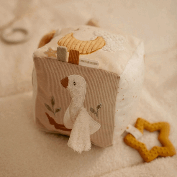 Cube d'activités soft - Newborn – Image 4