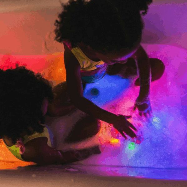 Cubes de bain lumineux violet - Lila – Image 3