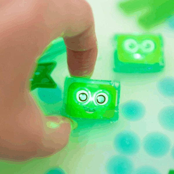 Cubes de bain lumineux vert - Pippa – Image 4