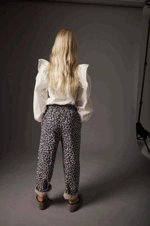 Pantalon léo PAOLA - Stone animal print twill – Image 3