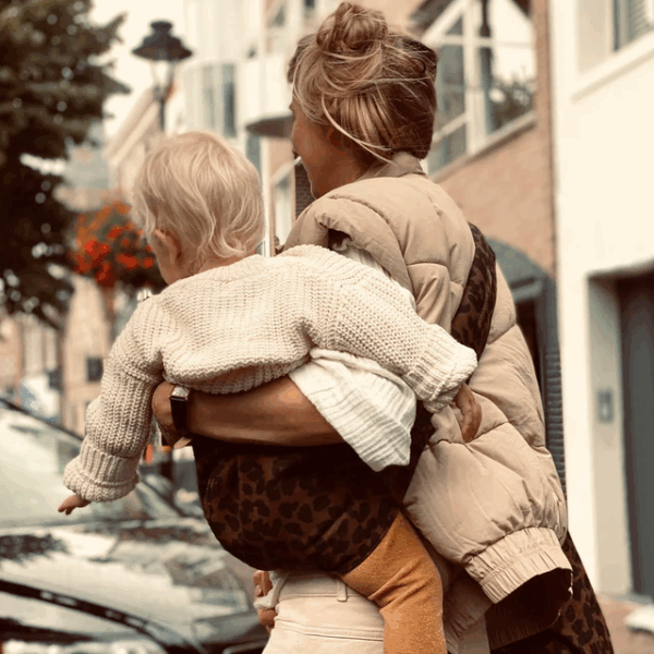 Porte bébé et enfant - Brown léopard – Image 4