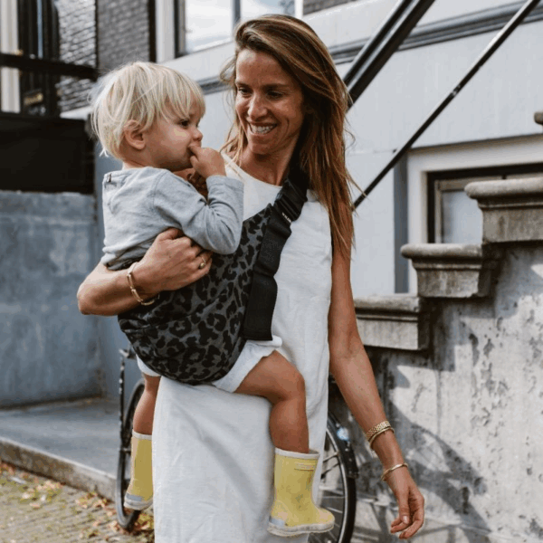 Porte bébé et enfant - Léopard gris – Image 2