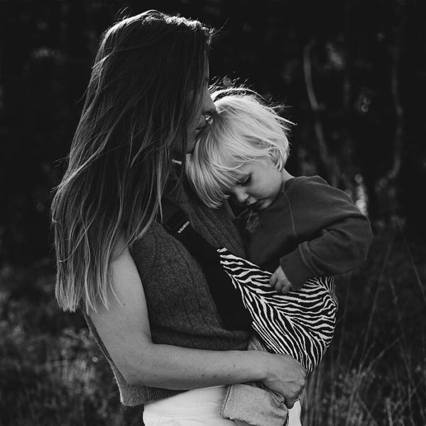 Porte bébé et enfant - Black Zebra Print – Image 4