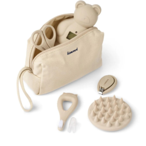 Kit trousse de toilette bébé Calista LIEWOOD avec brosse et thermomètre