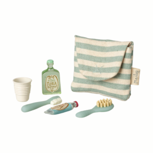 Trousse toilette souris bleu Maileg accessoires miniatures