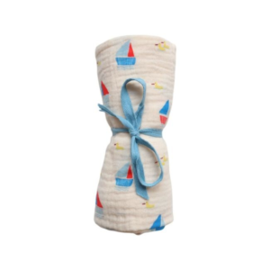 lange bébé marin Petit Matelot 70x70 cm avec motifs bateaux et tissu doux respirant