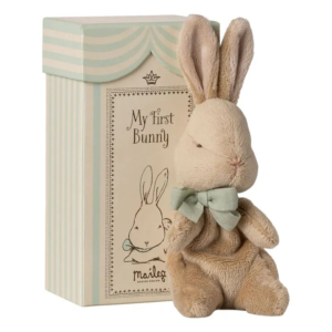 Premier lapin menthe Maileg Bunny dans son coffret naissance