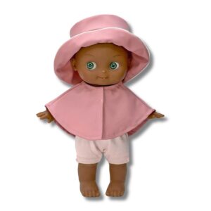 Poupon Mini Pancha Prunelle à l'école Minikane avec ensemble de pluie rose
